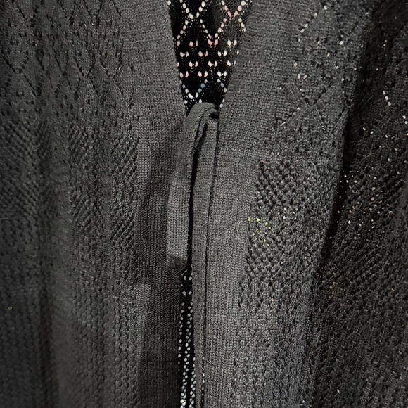 Size Medium Women’s Knox Rose Black Open-Front Cardigan - Picture 4 of 5
